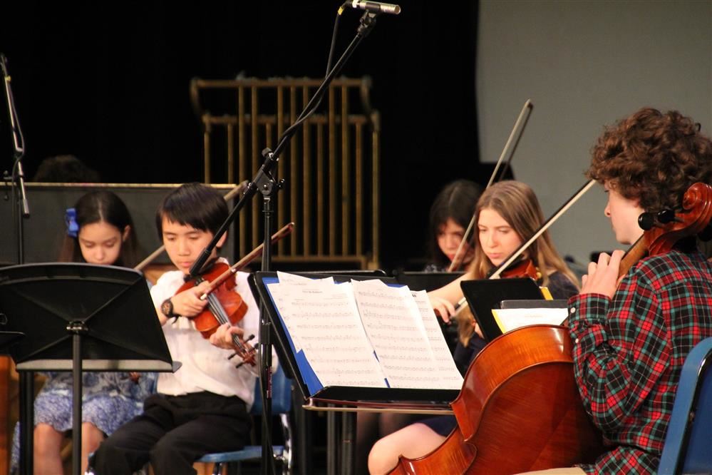  Students in MS performing spring concert